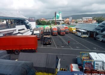 Kemenhub Pastikan Penyeberangan di Ketapang Berjalan Normal Meski Jalur Gumitir Ditutup Akibat Perbaikan Jalan