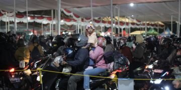 Mudik Lebaran Via ASDP,  H-10 Hingga Hari H, Penumpang Naik 5,4% ,Kendaraan Meningkat 7,2 %