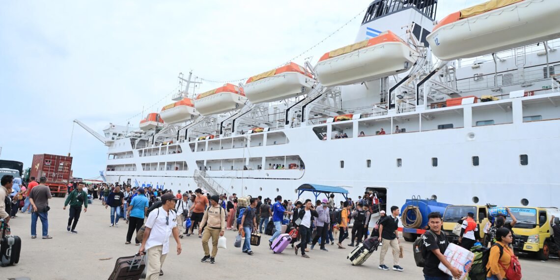 H+7 Lebaran, PELNI Telah Angkut 153 Ribu Penumpang Arus Balik