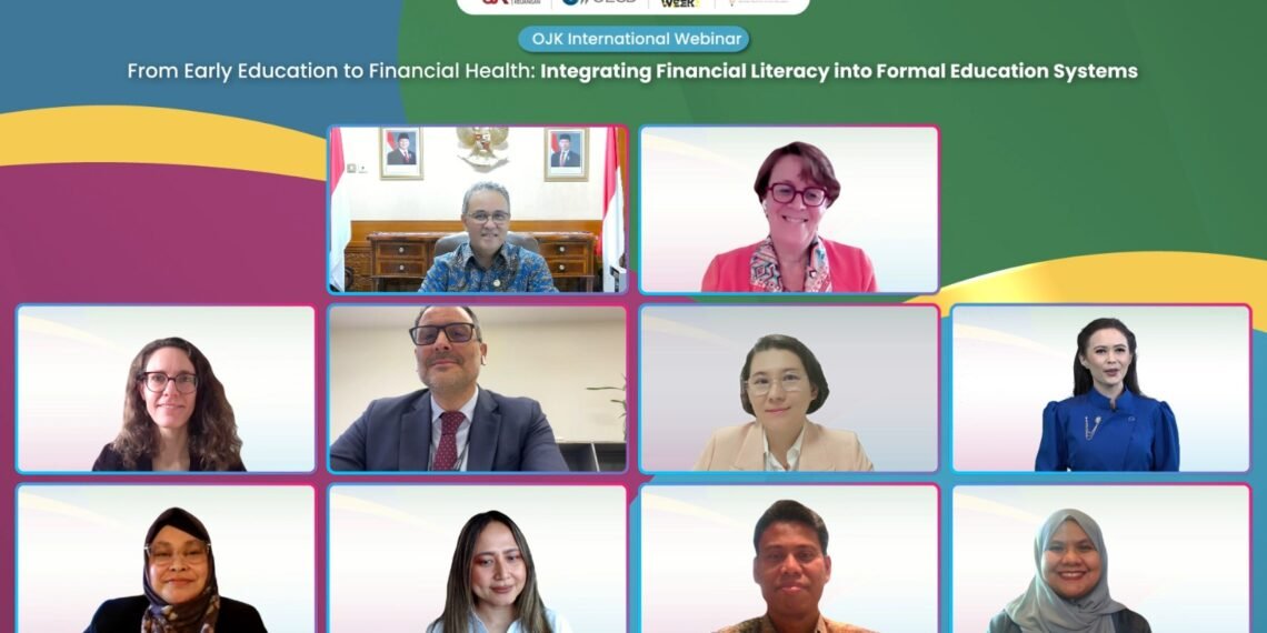 OJK DORONG PENGUATAN LITERASI KEUANGAN LEWAT PENDIDIKAN FORMAL