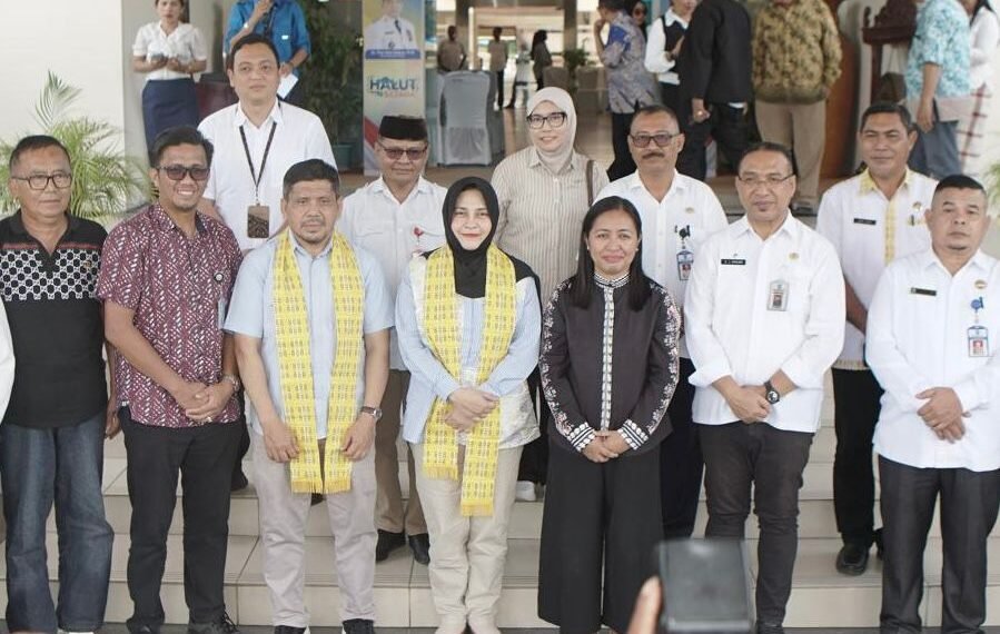 Kemenkop Gandeng Mahasiswa UNHENA Jadi Penggerak Literasi Koperasi di Desa-Desa Halmahera Utara