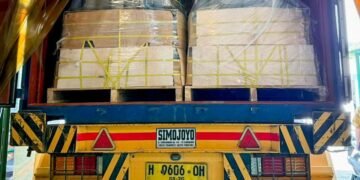 Kementerian UMKM–SIPPO Lepas Ekspor 24 Ton Gula Kelapa ke Ghana