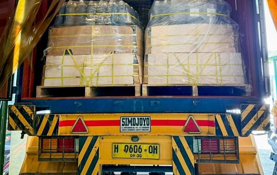 Kementerian UMKM–SIPPO Lepas Ekspor 24 Ton Gula Kelapa ke Ghana