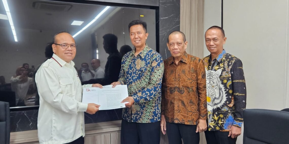 PERKUAT INDUSTRI BPR DI JAWA TIMUR, OJK SETUJUI PENGGABUNGAN BPR DANAPUTRA SAKTI KE BPR HARTA SWADIRI