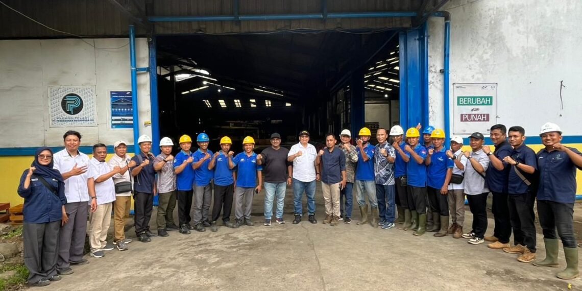 Kunjungi Unit Pabrik Pedang Pelawi,  Direktur Produksi PTPN I Canangkan Genjot Produksi Karet di Bengkulu