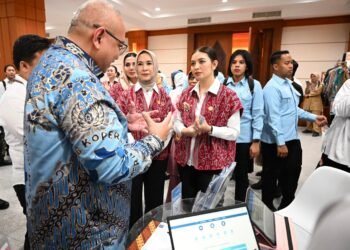 Dihadiri Selvi Gibran dan Sita Juliantono, LPDB Hadirkan Coaching Clinic Koperasi dalam Kegiatan Seruni Kabinet RI