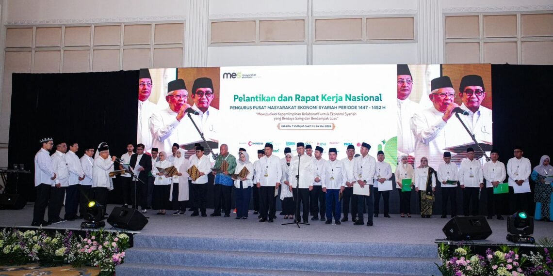 Ketua Dewan Pembina PP MES Ma’ruf Amin Lantik Pengurus Masyarakat Ekonomi Syariah Periode 2026-2031