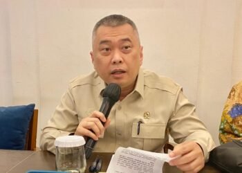 Menteri Perhubungan Minta Pengguna Green Line Harap Sabar, Paling Cepat 2027 Elektrifikasi KRL Tanah Abang – Rangkasbitung Kelar