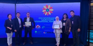 United Tractors Raih Dua Penghargaan pada ESG Governance KADIN-GAPPS International Awards 20226