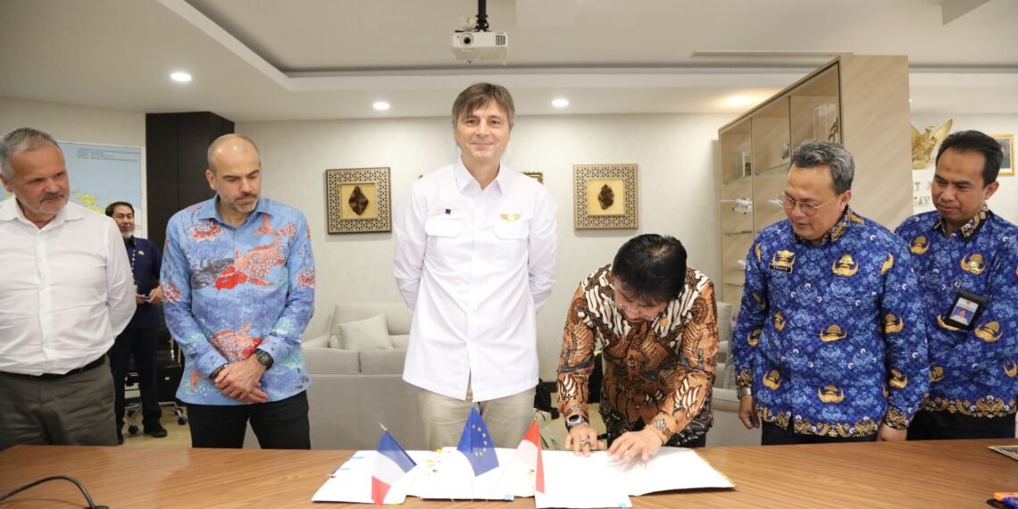 Ditjen Hubud dan DGAC Prancis Perbarui Kerja Sama Teknis Penerbangan Sipil Melalui Penandatanganan Annex VI