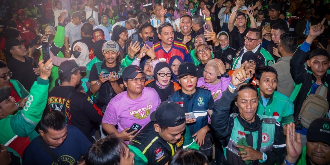 Apresiasi Penggerak Ekonomi Digital, Menteri UMKM Ajak Ojol Nobar Final Piala Dunia 2026