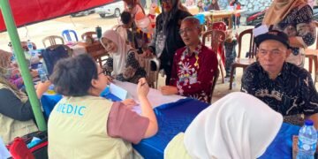 Pemeriksaan Kesehatan Gratis bagi Masyarakat Sekitar Wilayah Operasional UT Head Office
