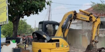Penertiban dan Optimalisasi Aset Negara di Eks Railban Ampelgading, PTPN I (Persero) Regional 3 dan Pemkab Pemalang Bersinergi
