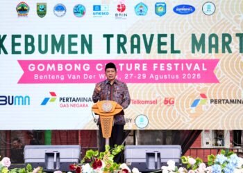 Kebumen Travel Mart dan Gombong Festival Culture dibuka, Menkop Dorong IWAKK Walet Emas Jadi Koperasi