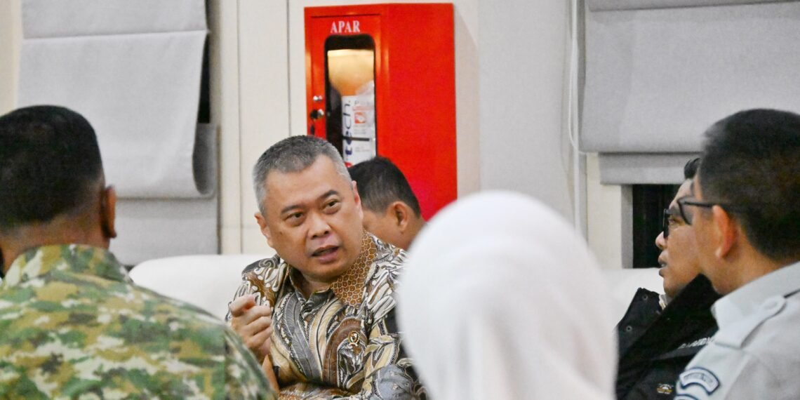 Seluruh Penumpang KMP Batumandi Dinyatakan Selamat, Menhub Dudy Instruksikan Langkah Penanganan Lebih Lanjut